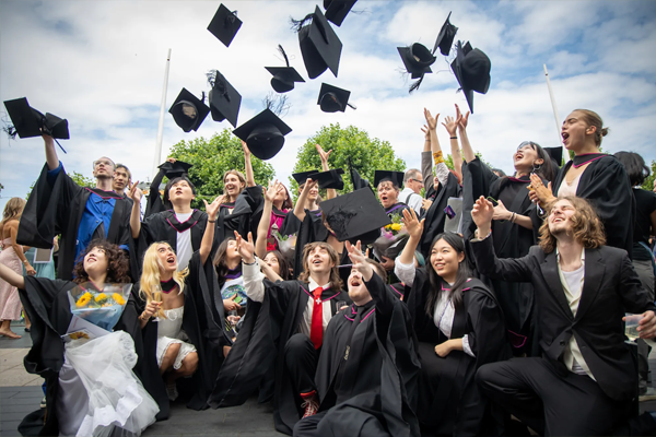 How to Wear Graduation Caps Properly?  Cap and Gown Direct