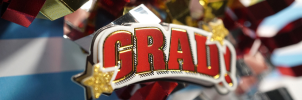When Should You Mail Out Graduation Announcements?